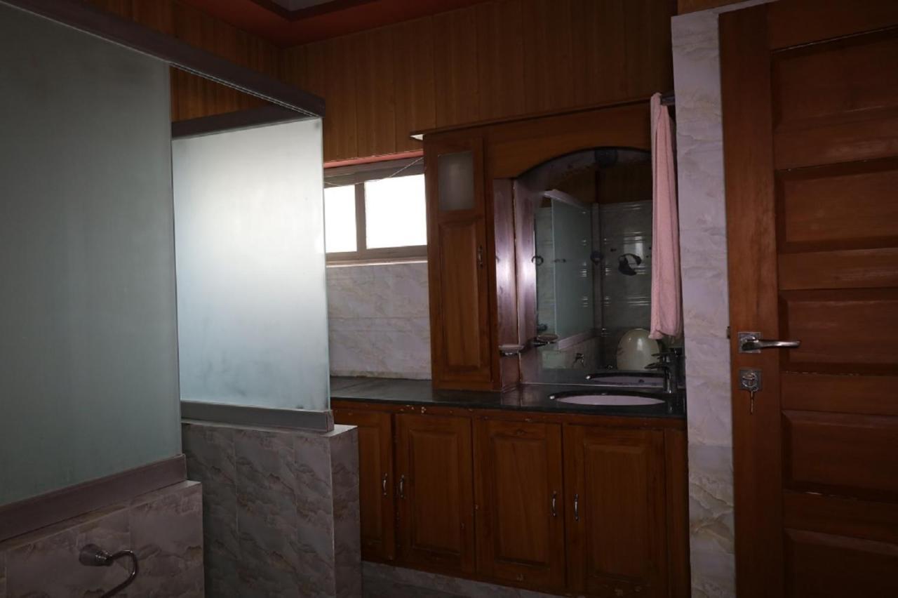 Cliff Top View Guest House Mirpur Bagian luar foto